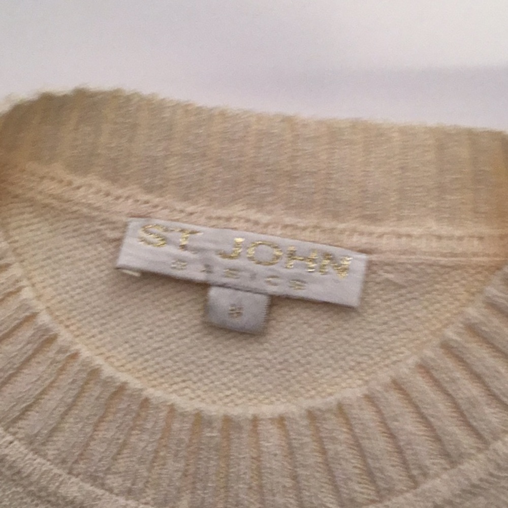 St. John Knit - Picture 3 of 3